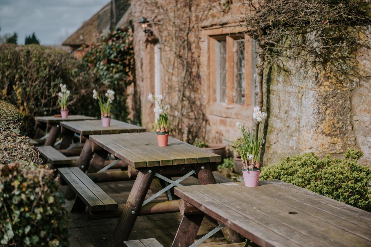 The Falkland Arms Chipping Norton Exterior photo