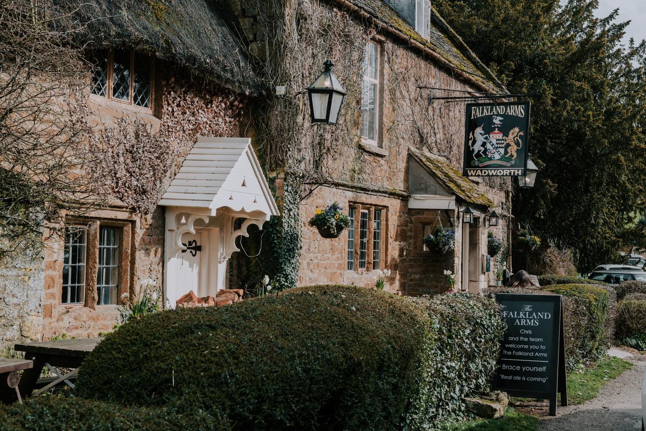 The Falkland Arms Chipping Norton Exterior photo